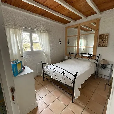 Charming House With Garden Terrace And Barbecue Tatil Evi